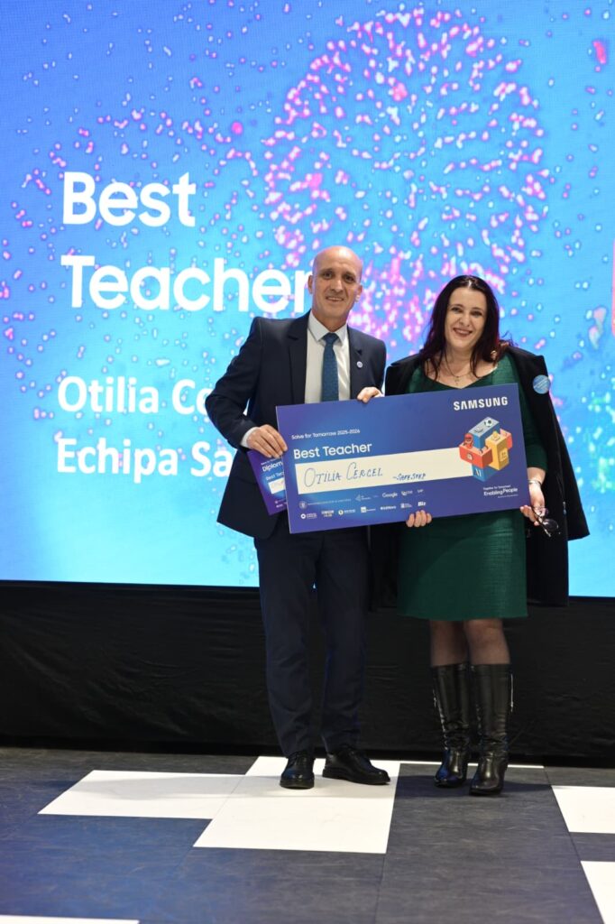 Otilia Cercel de la Colegiul Național Ecaterina Teodoroiu din Târgu Jiu a câștigat premiul Best Teacher Award