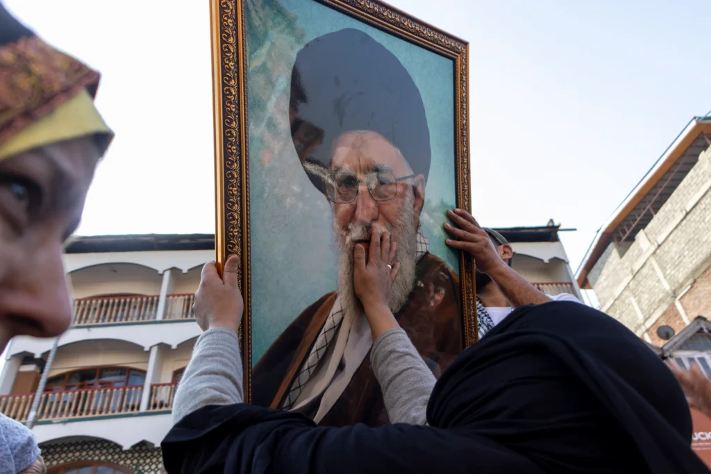 Cum l-au depistat și omorât SUA și Israel pe ayatollahul Khamenei