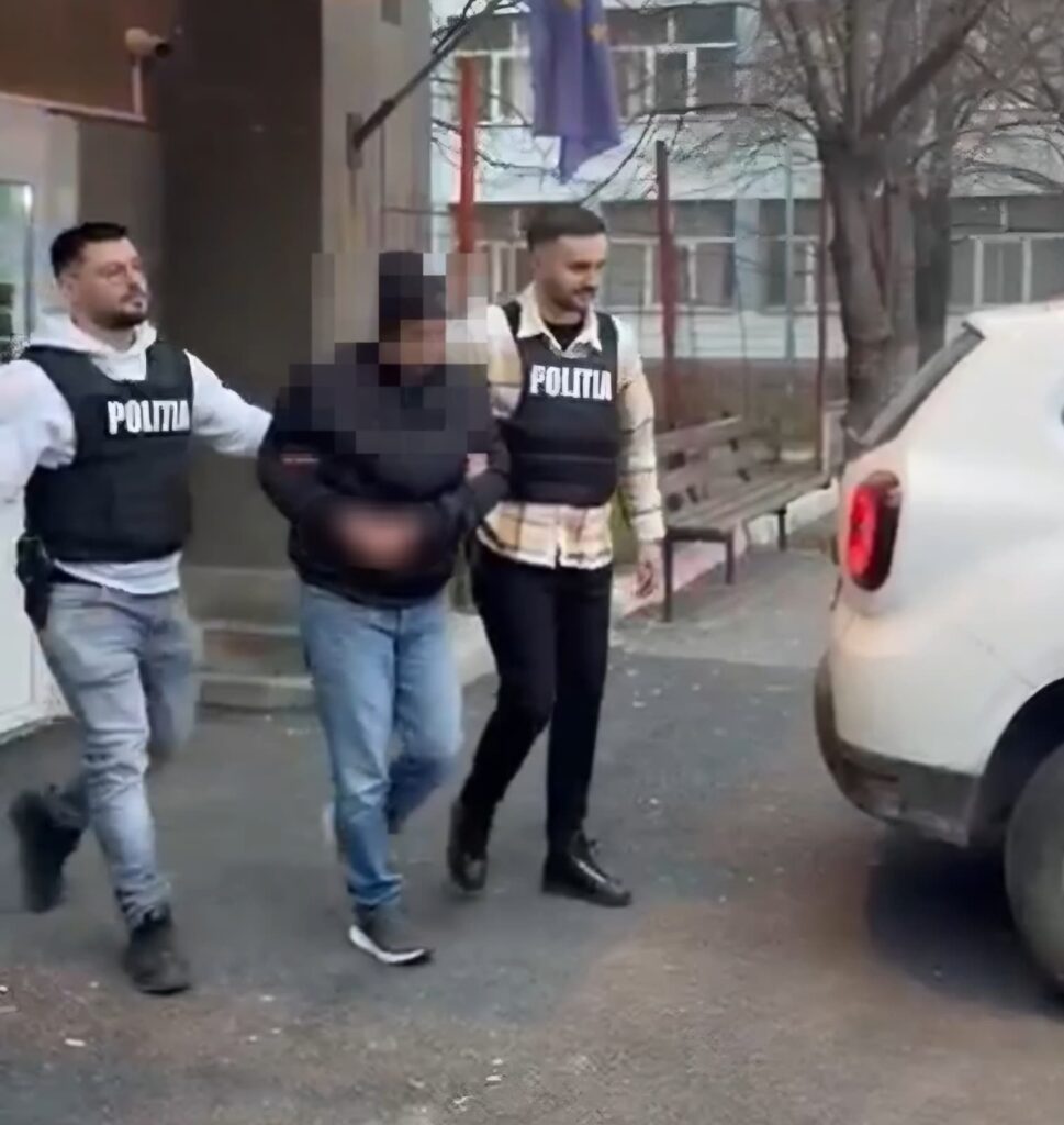 Hoţ de combustibil din autoturisme din Craiova, reţinut de poliţişti