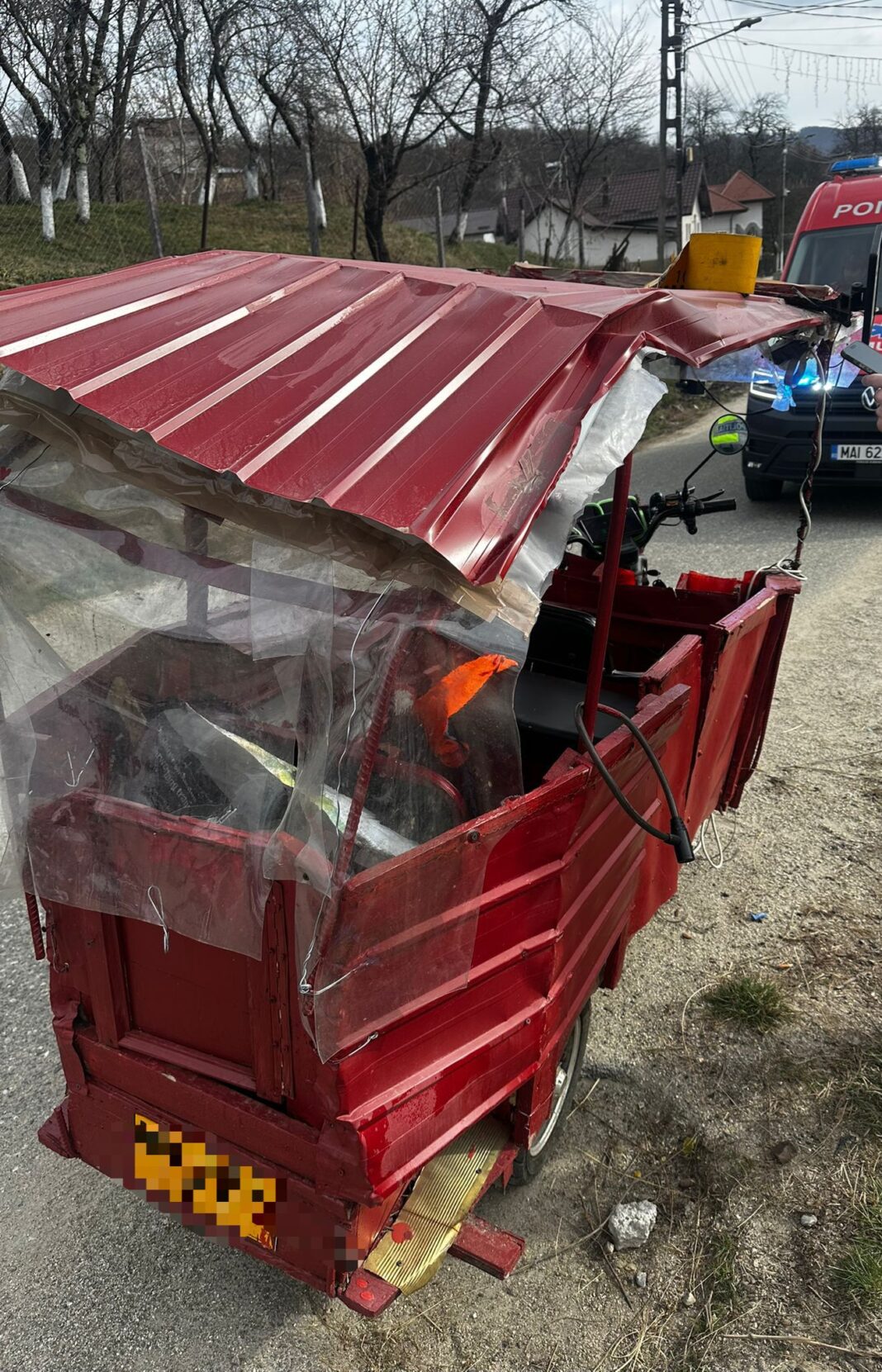 Vâlcea: Un bărbat din Berislăveşti a mutit după ce s-a răsturnat cu un triciclu