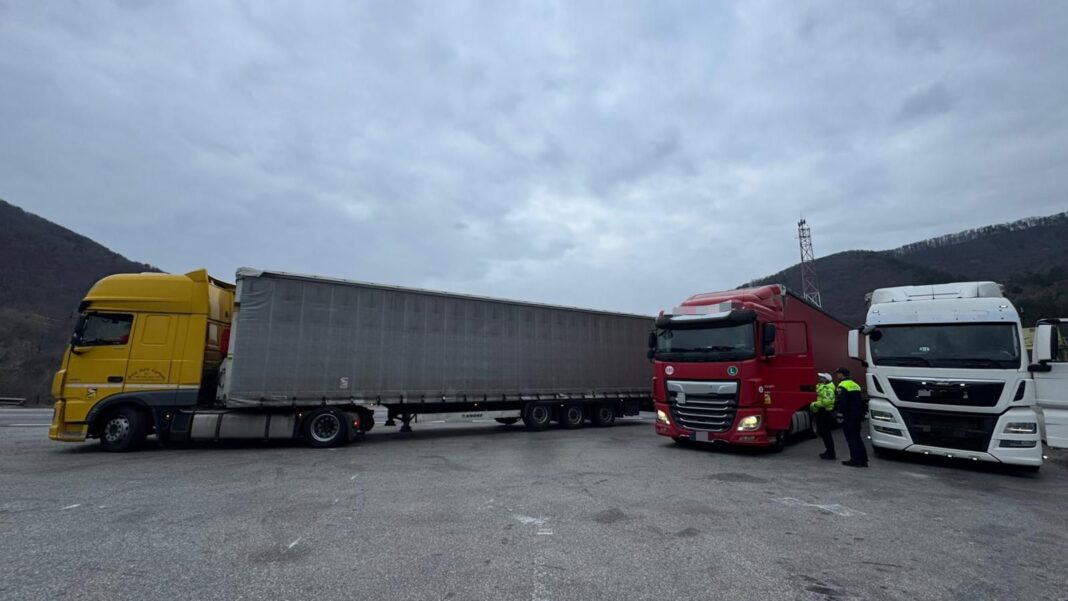 Acţiuni pentru verificarea respectării restricțiilor de circulație pe DN 7