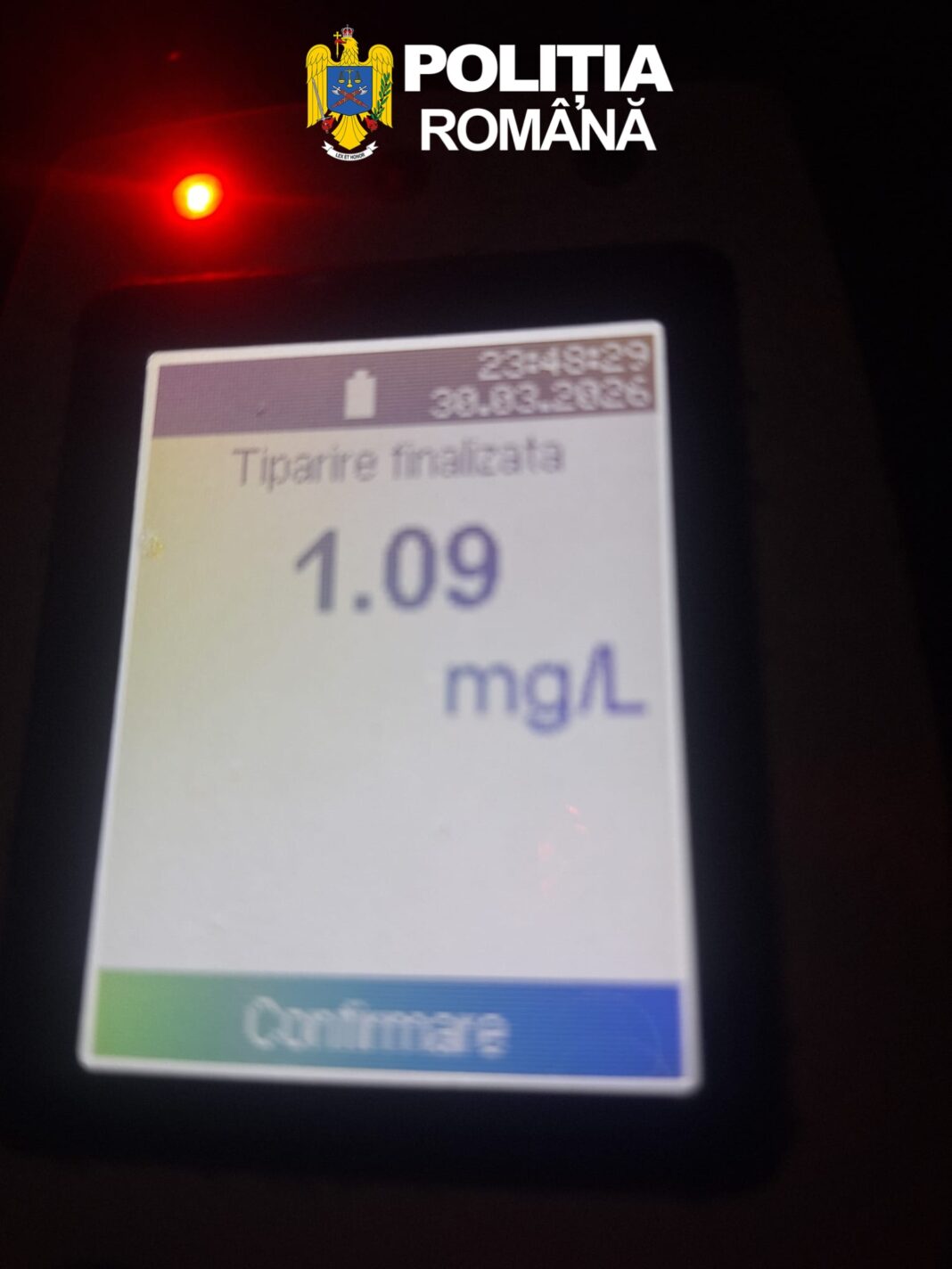 Testarea cu aparatul etilotest a indicat o concentrație de 1,09 mg/l alcool pur în aerul expirat