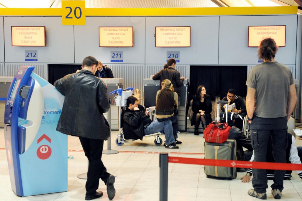 Mii de pasageri au fost afectați de grevă