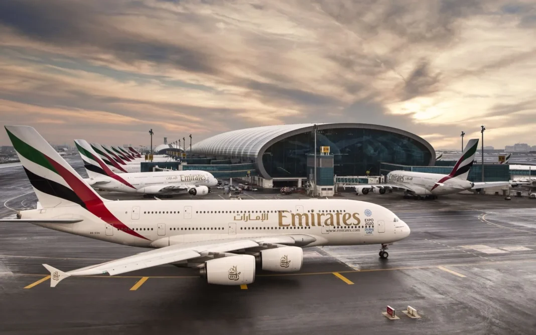 Compania aeriană Emirates anunţă că toate zborurile către şi dinspre Dubai sunt suspendate