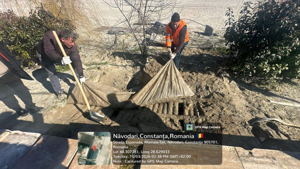 Fose septice ilegale, descoperite pe plajele de pe Litoral