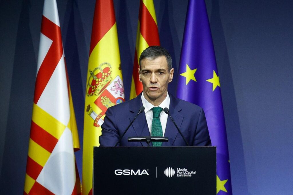 Răspunsul lui Pedro Sanchez după amenințările lui Trump la adresa Spaniei: „Nu războiului“