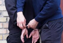 Tineri reţinuţi de DIICOT pentru pornografie infantilă şi viol