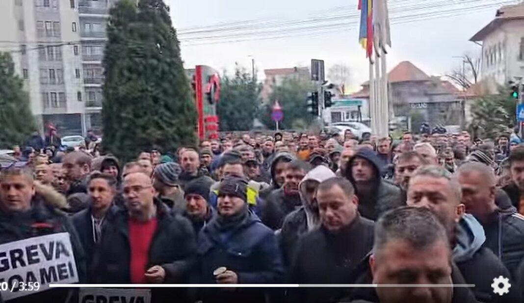 Minerii din Gorj continuă protestele față de disponibilizările anunțate la CE Oltenia