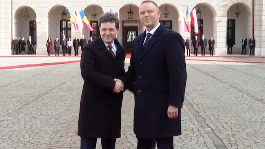 (VIDEO) Nicușor Dan, primit în Polonia de Karol Nawrocki