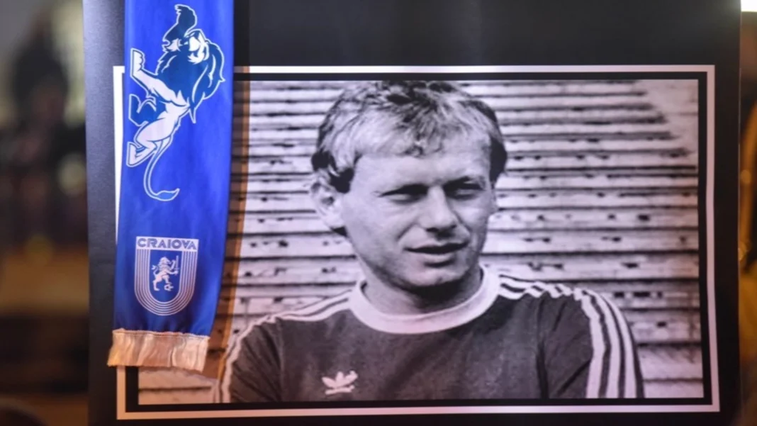 Crucea de pe mormântul lui Ilie Balaci a fost vandalizată