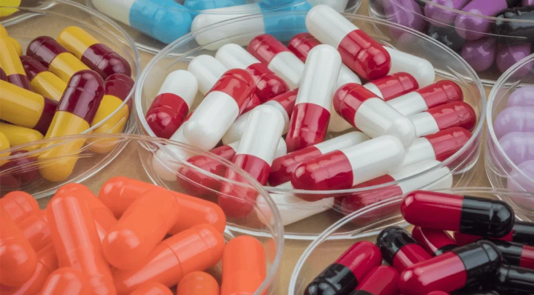 Jumătate dintre medicamentele vândute online sunt false