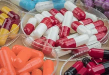 Jumătate dintre medicamentele vândute online sunt false