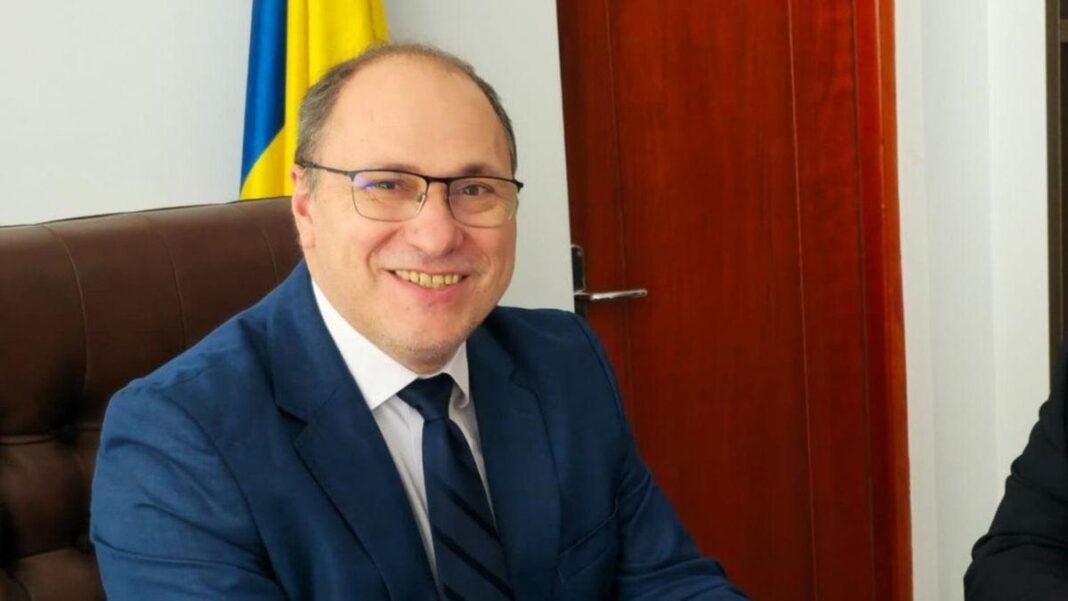 Nicușor Dan a semnat numirea lui Mihai Dimian în funcția de ministru al Educației