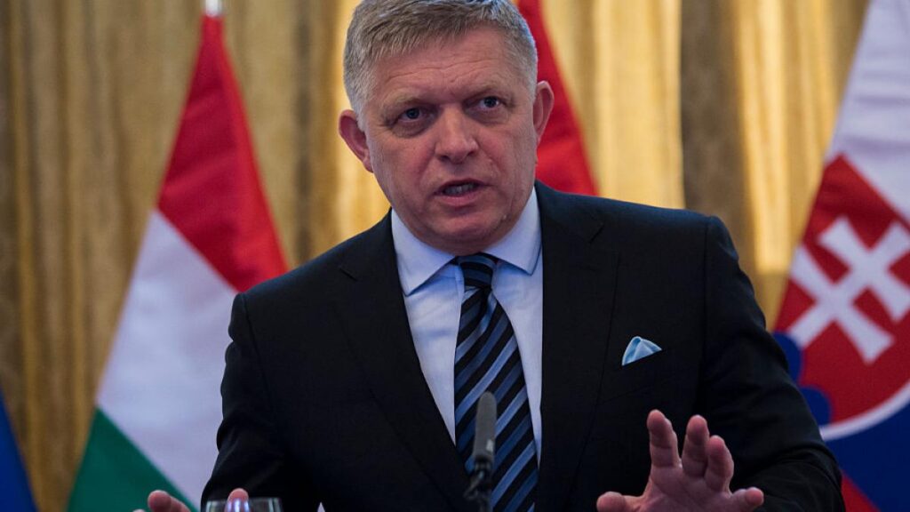 Premierul slovac, vizită oficială în România