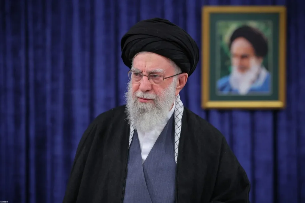 Cine a fost ayatollahul Ali Khamenei, liderul suprem al Iranului, timp de aproape patru decenii