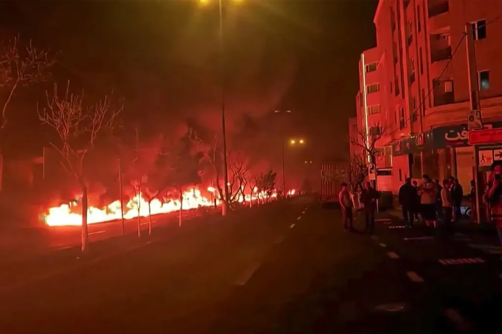 (VIDEO) Israel a lovit depozite petroliere iraniene