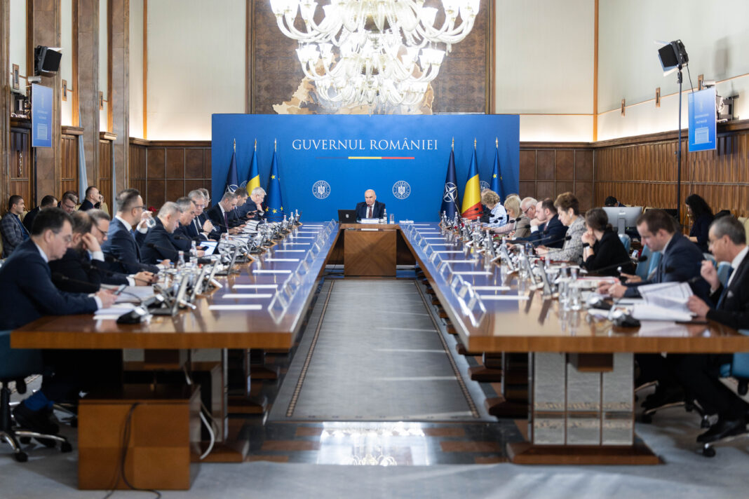 Ședință la Guvern privind situația românilor blocați în zona limitrofă Iranului