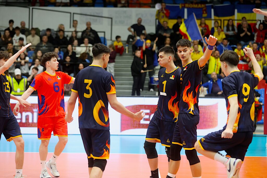 Volei (m) / România, victorie facilă în fața Irlandei în preliminariile CE U18