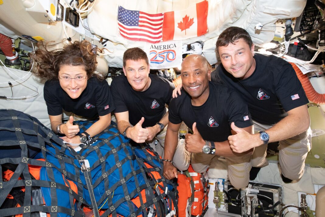 Ce au ascultat astronauții în misiunea Artemis II