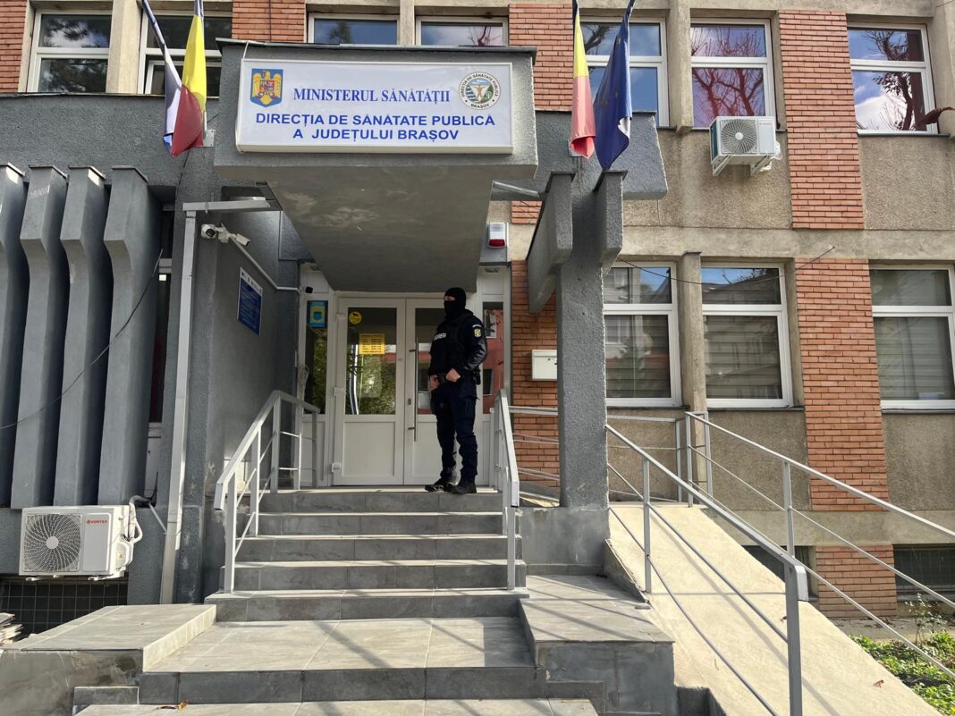 Blănaru Ancuța-Ofelia a fost director executiv și inspector sanitar în cadrul DSP Brașov