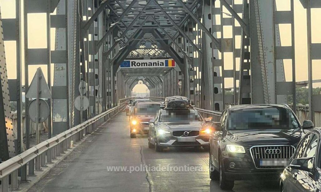 Trafic reluat pe Podul Prieteniei Giurgiu-Ruse în ambele sensuri, de Paște