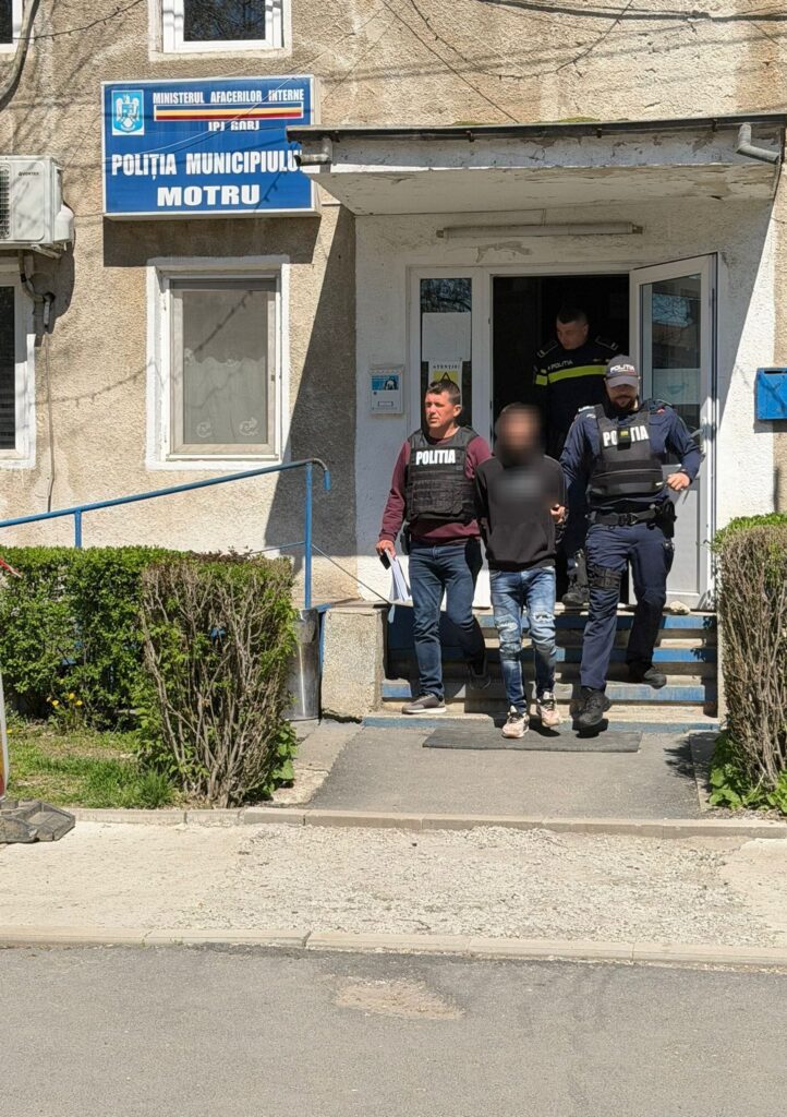 Gorj: Bani furați și recuperați parțial de polițiștii din Motru