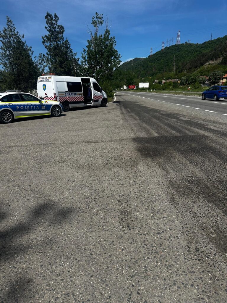 Razie pe DN6 în Mehedinți: Zeci de amenzi, permise reținute și mașini verificate de polițiști