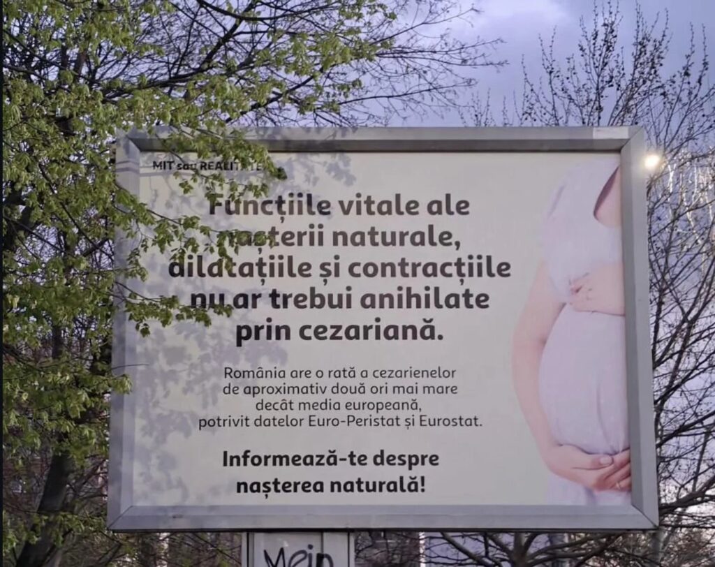 30.000 de lei amendă pentru panourile cu mesaje privind nașterea prin cezariană