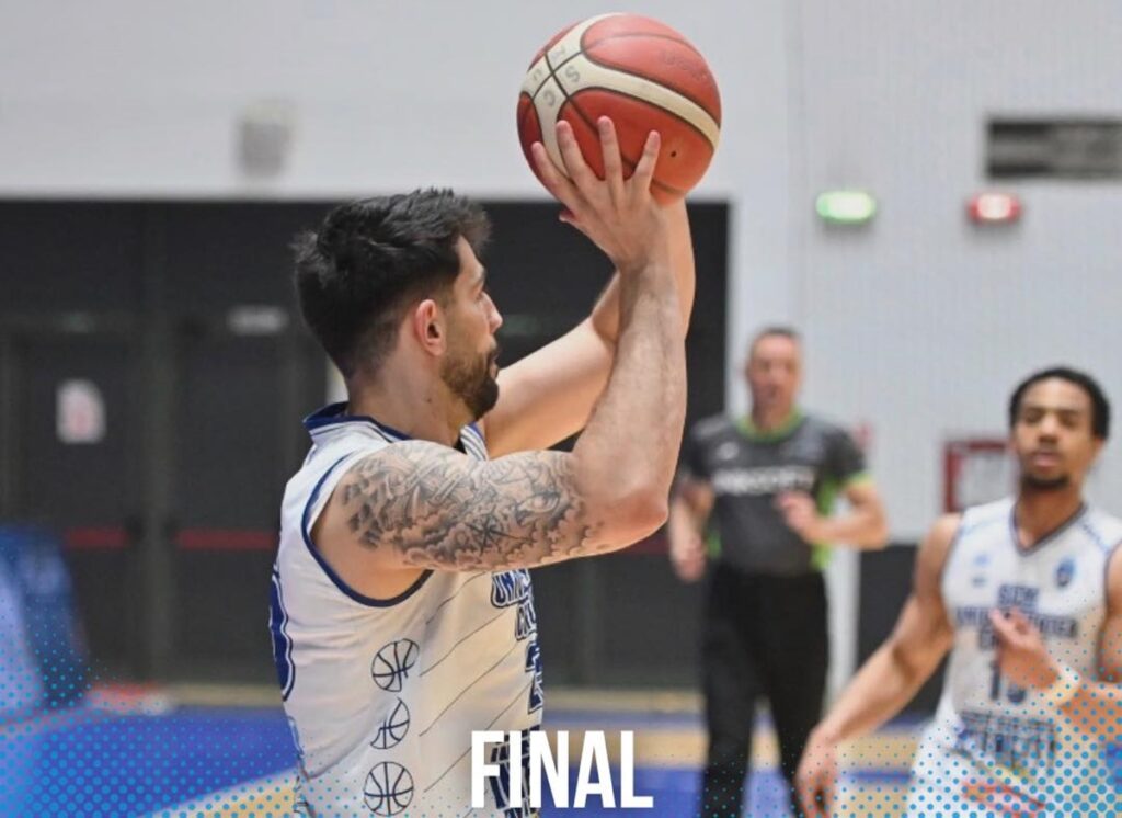 Baschet / SCMU Craiova a cedat pe final la Voluntari și a pierdut meciul doi al seriei