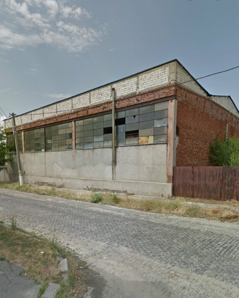 Apar blocuri în curtea fostului Lactido, dar și pe locul fostei Fabrici Hoffenschranz