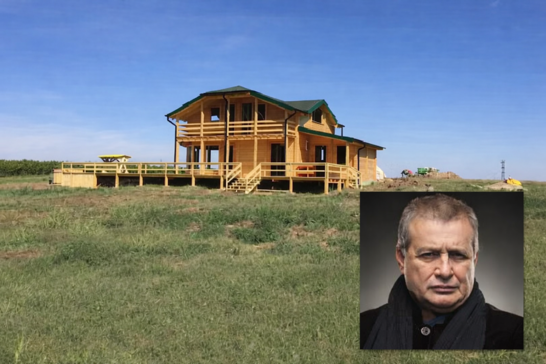 Casa lui Mircea Dinescu s-a făcut scrum în urma incendiului