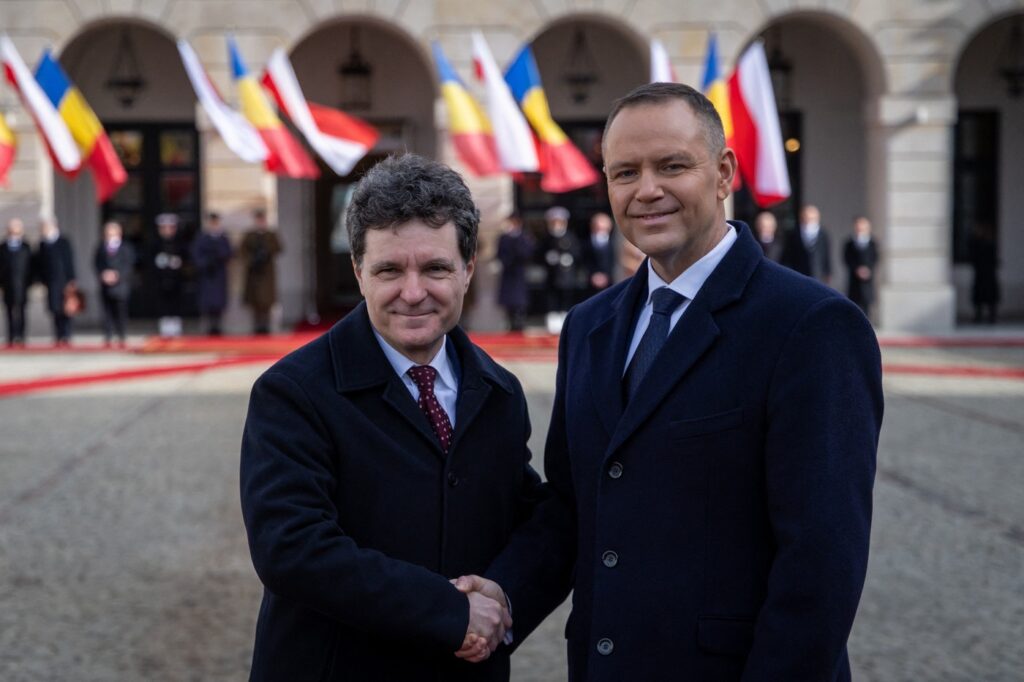 Nicușor Dan și președintele Poloniei vor conduce summitul B9 de la București