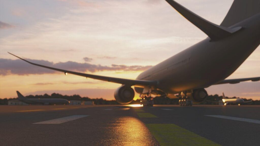 Criza kerosenului ar putea lovi companiile aeriene din Europa. Se cere intervenția Uniunii Europene