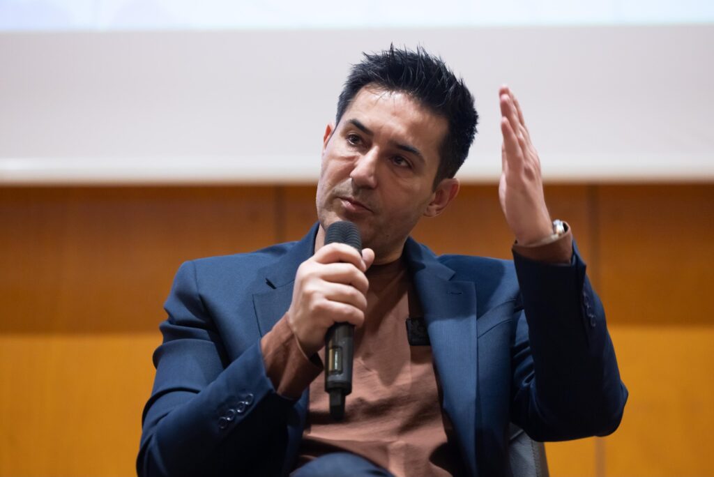 PSD amenință cu retragerea miniștrilor dacă Bolojan rămâne