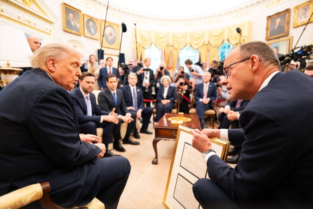 Trump spune că SUA analizează o posibilă reducere a trupelor sale din Germania