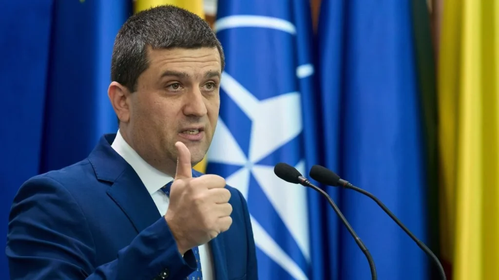 Ce spune ministrul Radu Miruță, după ce Trump a spus că ar vrea să scoată SUA din NATO