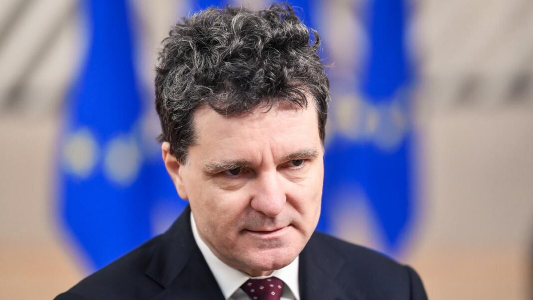 Anchetă a poliţiei după ce președintele Nicușor Dan a fost amenințat cu moartea