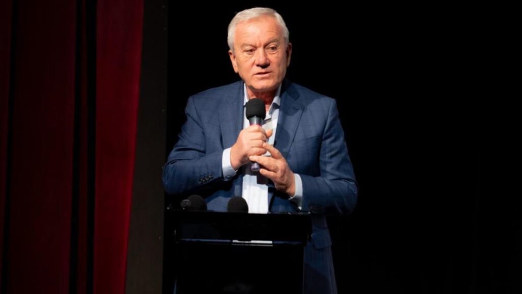 Constantin Toma: PSD își va pierde identitatea într-un gest de disperare al președintelui Grindeanu