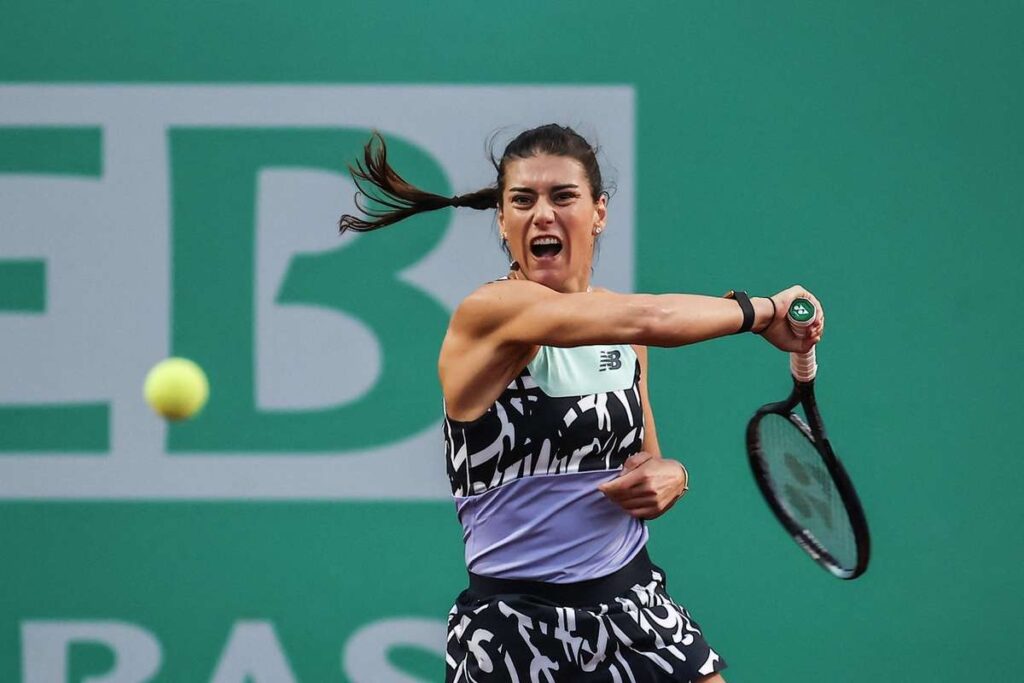 Sorana Cîrstea a muncit două ore și jumătate pentru prima victorie de la Rouen