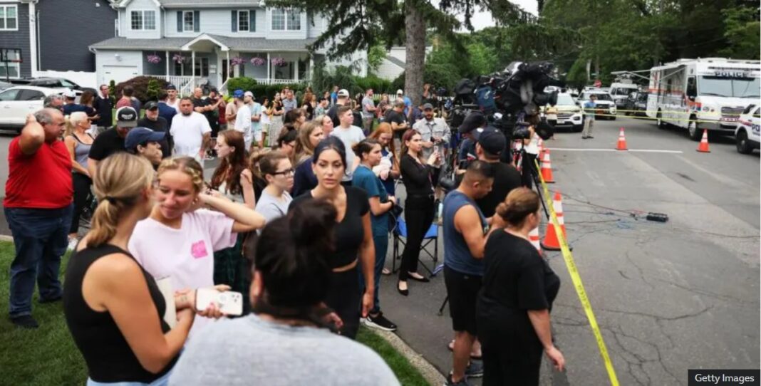 Arestarea arhitectului Rex Heuermann pentru uciderea mai multor femei a zguduit această comunitate unită, care întâmplător este casa multor forțe de ordine