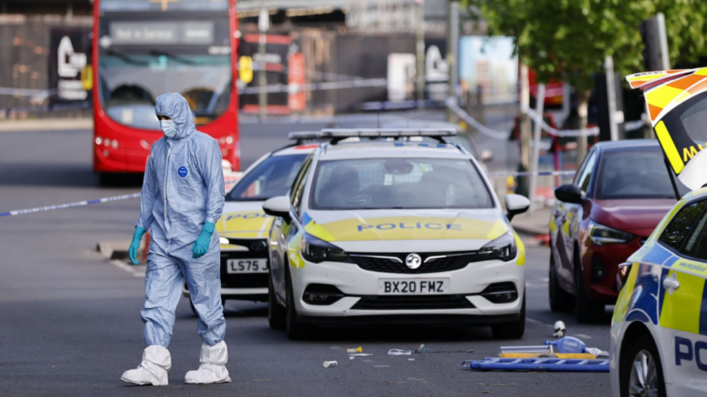 Alertă în Marea Britanie: nivelul de amenințare teroristă a crescut la „sever” după atacul din Golders Green