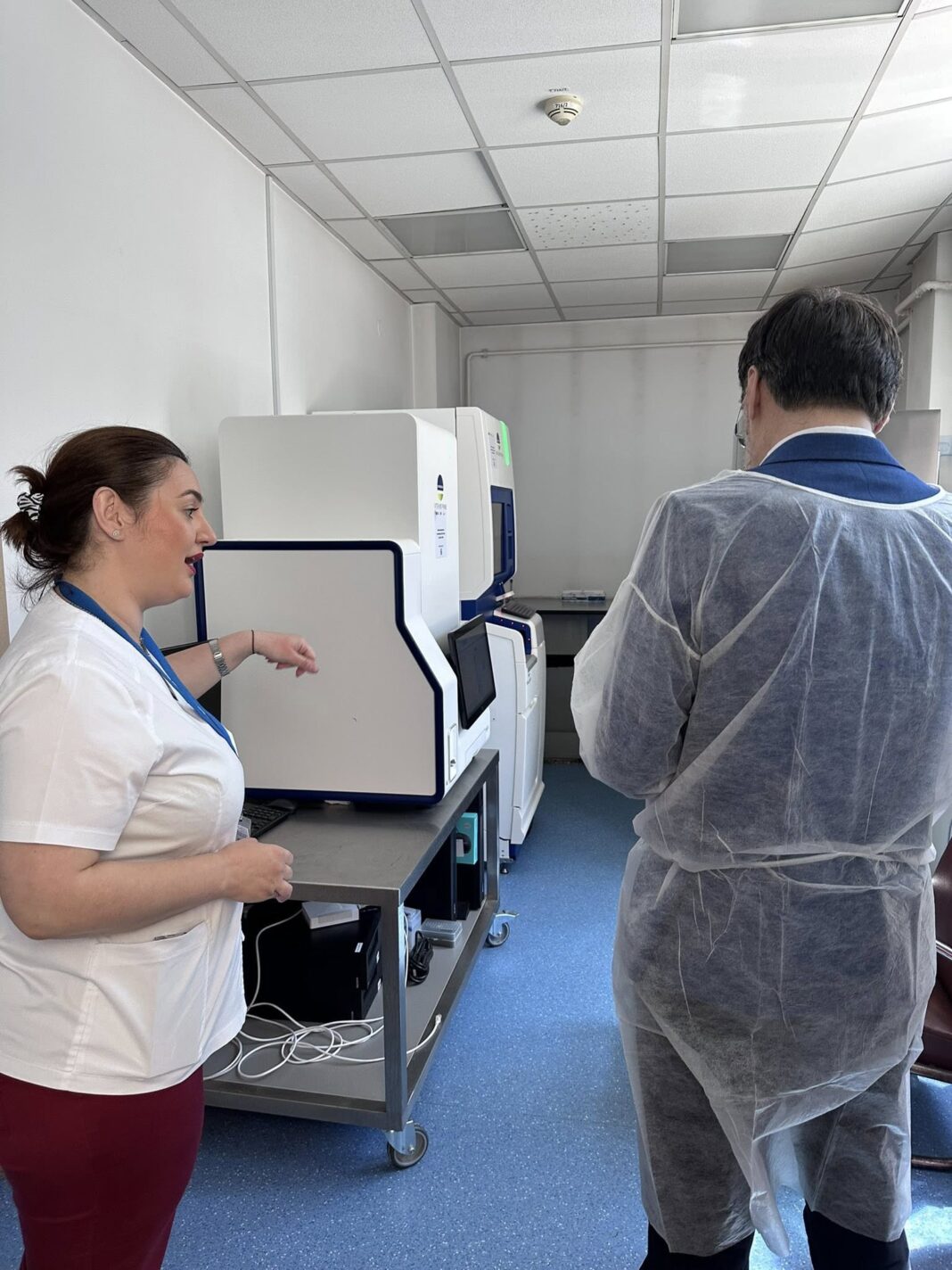 Laboratorul de microbiologie al SCJU Craiova, modernizat cu echipamente de aproape un milion de euro