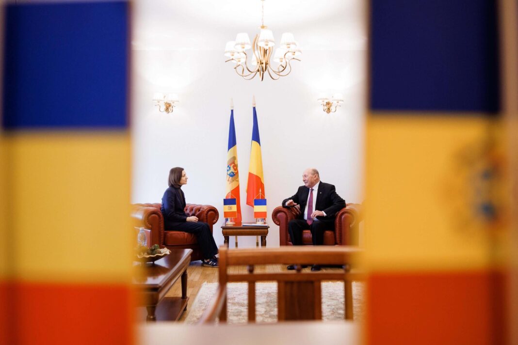 Maia Sandu anunţă că fostul preşedinte al României, Traian Băsescu, a reprimit cetăţenia Republicii Moldova