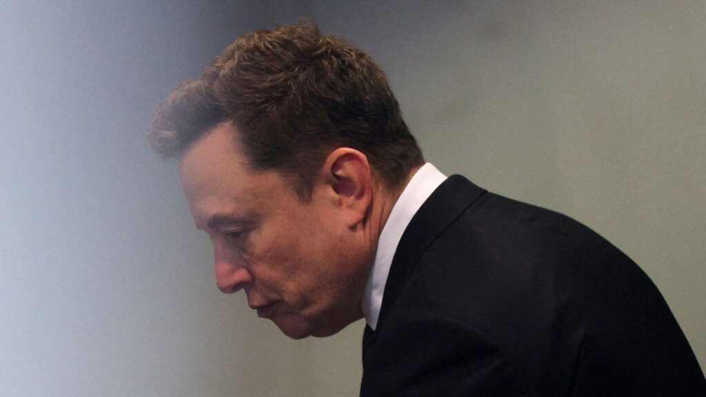 Elon Musk pierde procese pe bandă rulantă. Se va opri vreodată?