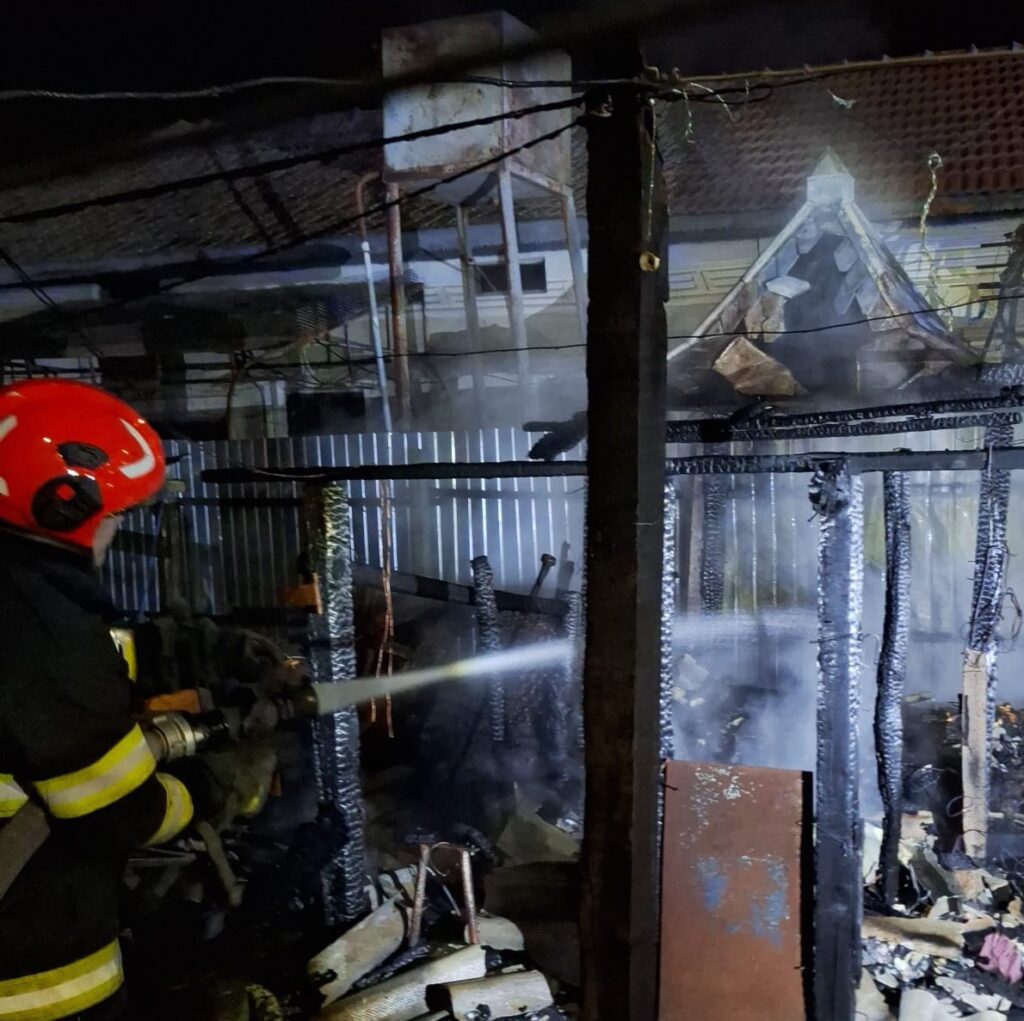 Bilanț ISU Mehedinți după minivacanța de 1 Mai: 63 de intervenții și o tragedie în Vânju Mare