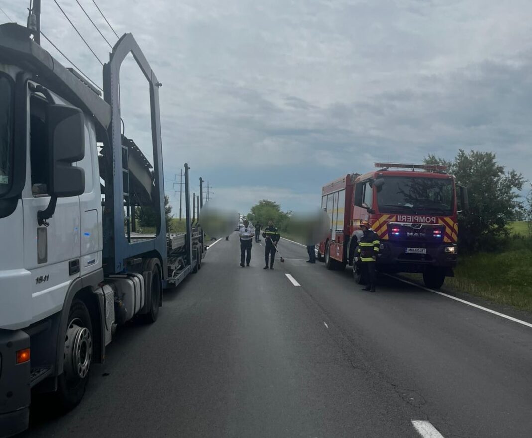 Coliziune produsă la ieșirea din localitatea Hunia