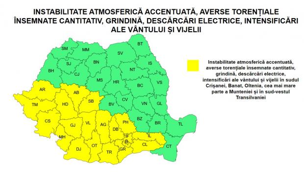 Cod galben de ploi torențiale și vijelii în aproape jumătate de țară