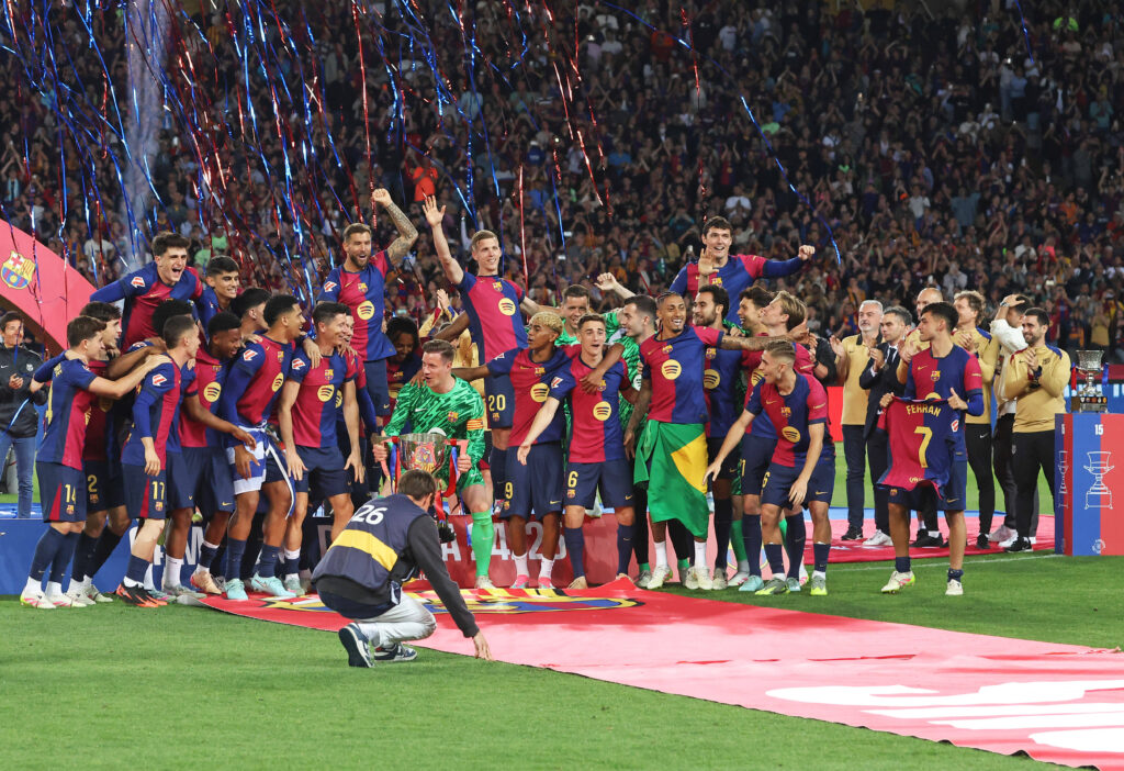 Barcelona a cucerit titlul chiar în fața marii rivale! Fiesta în Catalonia după 2-0 cu Real Madrid