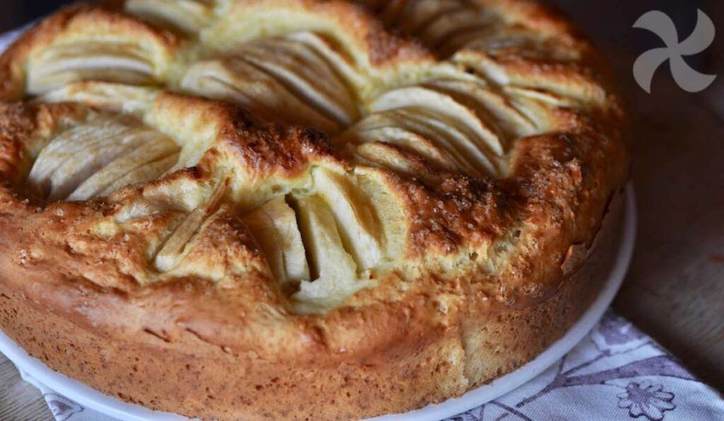 Prăjitură cu pere și ricotta