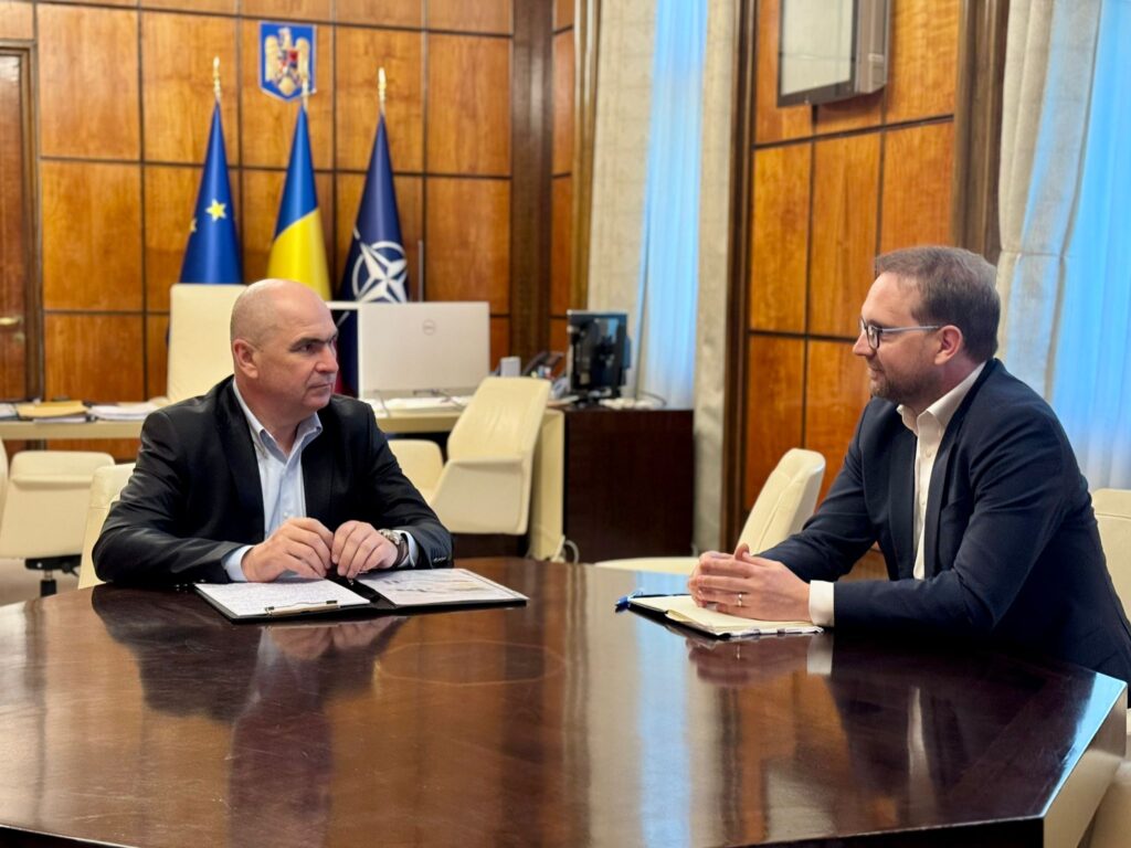 Bolojan şi Fritz: PNL şi USR îşi asumă un angajament pentru a apăra direcţia de reformă şi corectitudine pe care ne-am întemeiat guvernarea comună